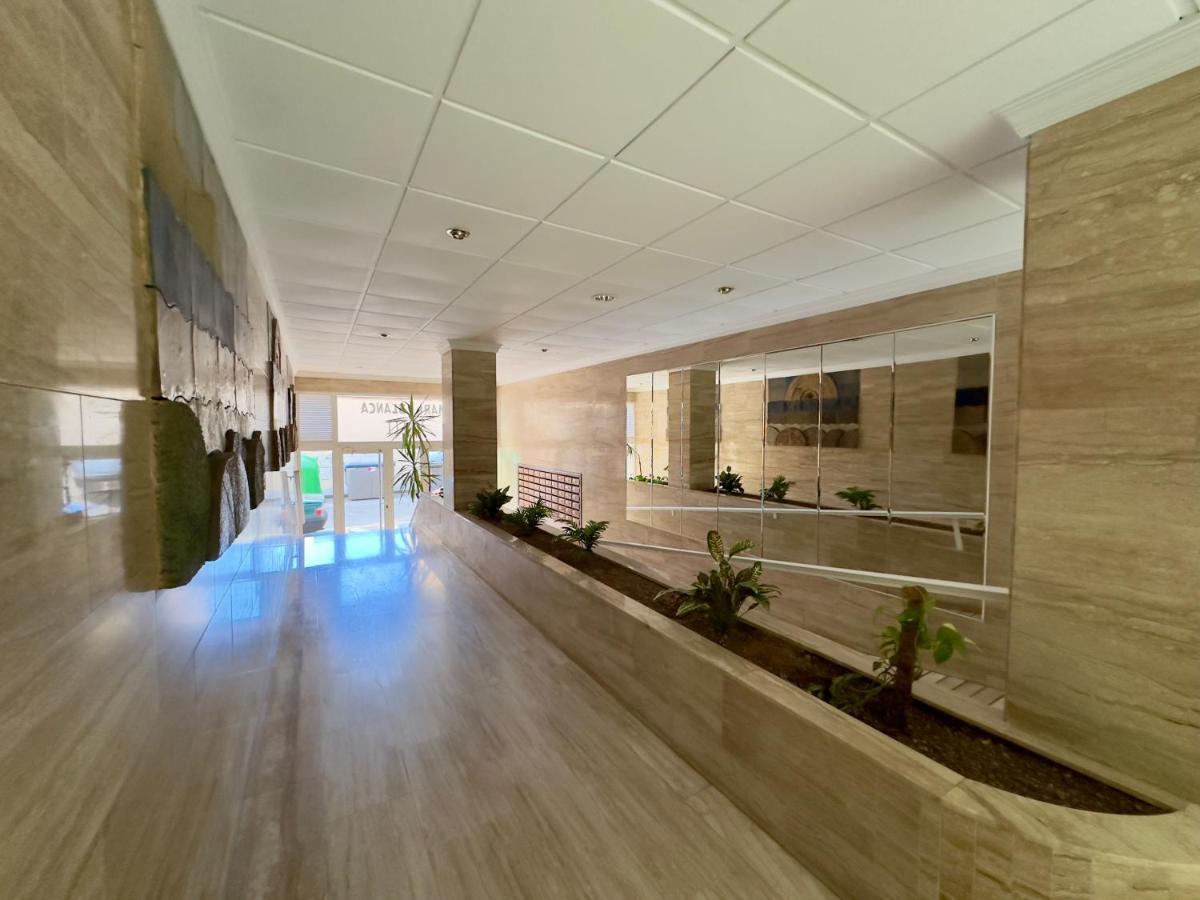 Modern Apartment On Playa Del Cura Torrevieja Exterior photo