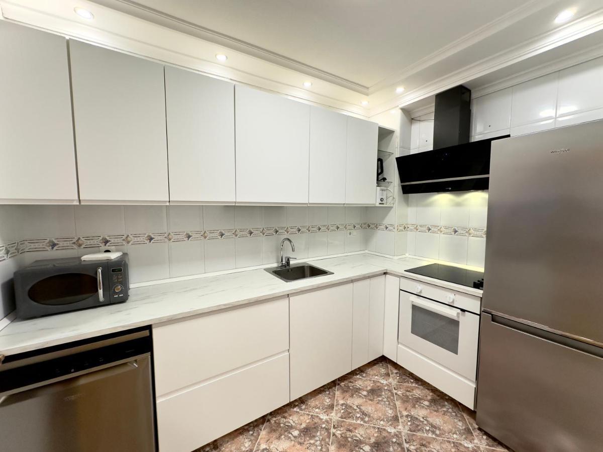 Modern Apartment On Playa Del Cura Torrevieja Exterior photo
